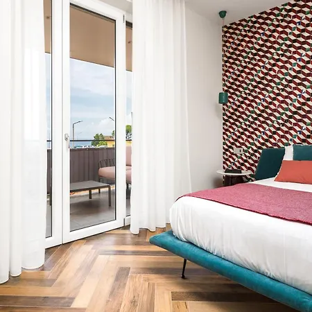 公寓 De Vivo Realty - Futura Funky